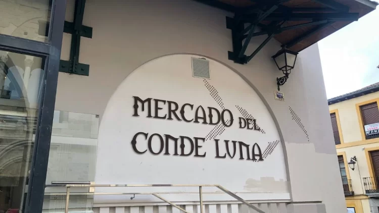 Mercado Conde Luna