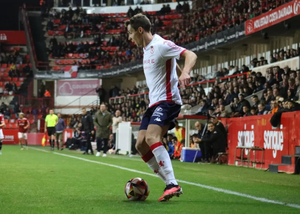 El Nàstic pone fin a la buena racha de la Cultural 1