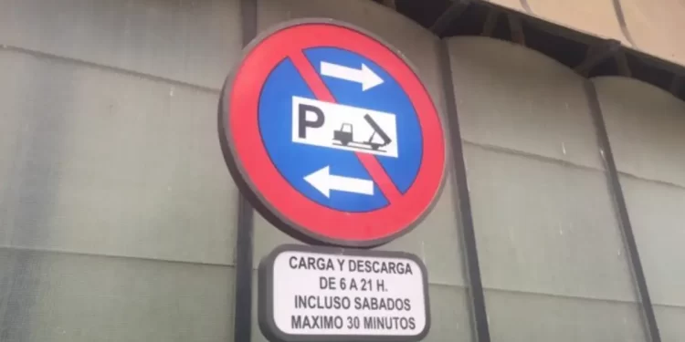 Carga y descarga en León