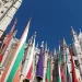 Pendones en la Catedral de León