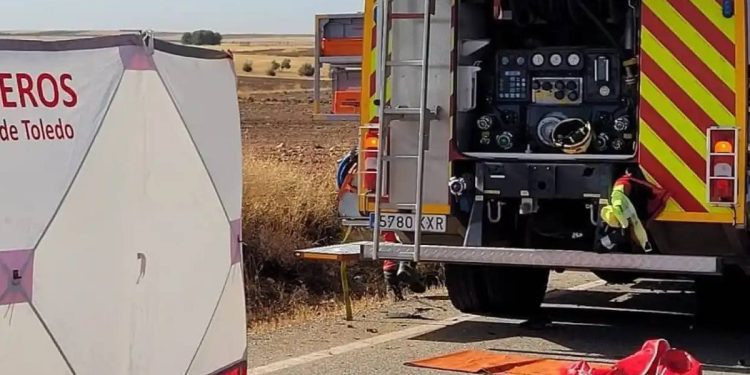 Un camión de cerveza causa un accidente mortal