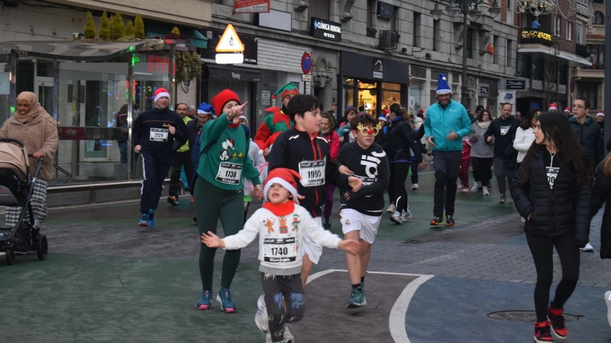 Las mejores fotos de la San Silvestre 2023 en León 3