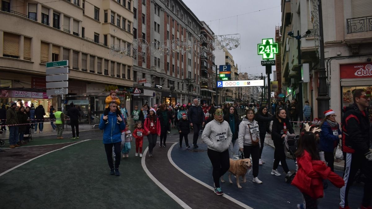 Las mejores fotos de la San Silvestre 2023 en León 17