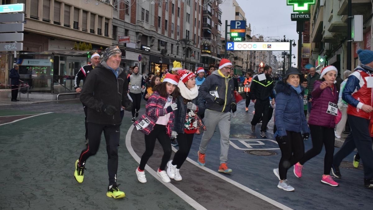 Las mejores fotos de la San Silvestre 2023 en León 4