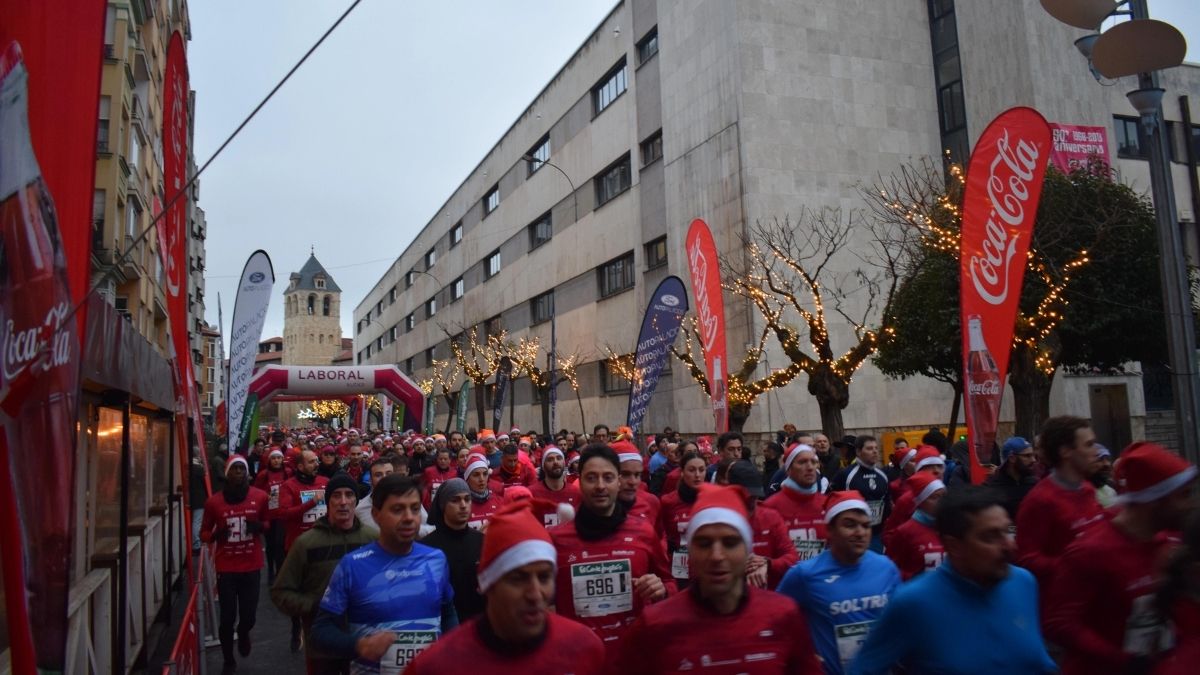 Las mejores fotos de la San Silvestre 2023 en León 29