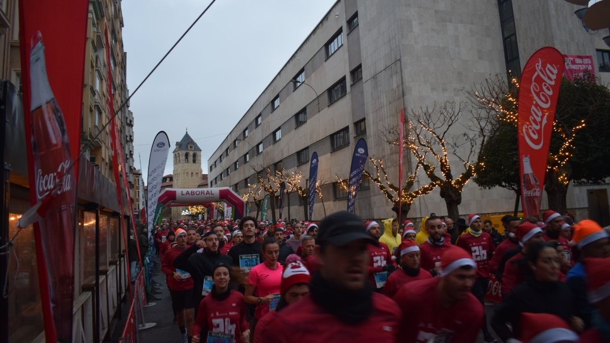 Las mejores fotos de la San Silvestre 2023 en León 31