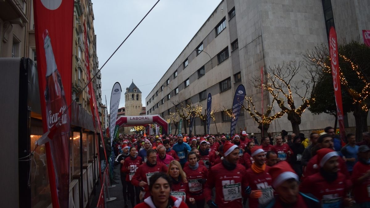 Las mejores fotos de la San Silvestre 2023 en León 37