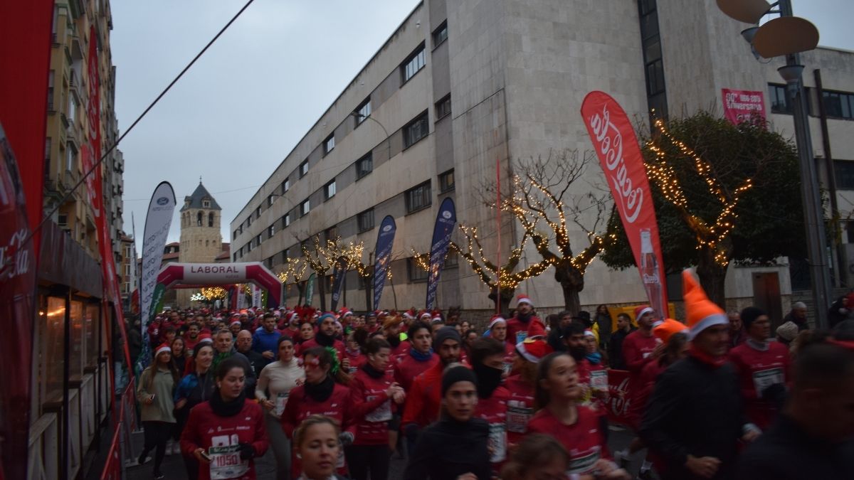 Las mejores fotos de la San Silvestre 2023 en León 43