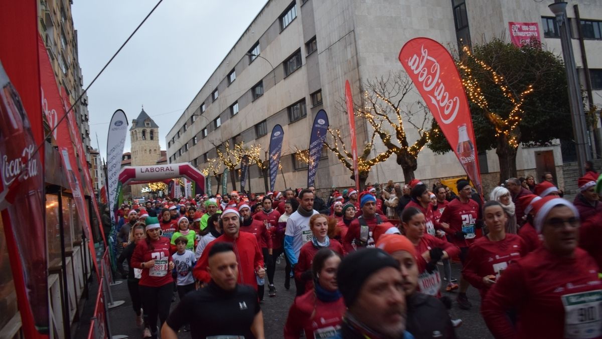 Las mejores fotos de la San Silvestre 2023 en León 48