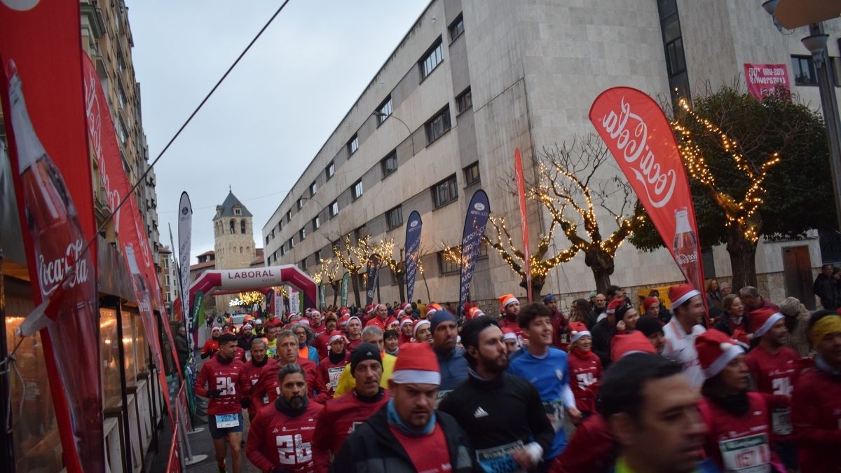 Las mejores fotos de la San Silvestre 2023 en León 47