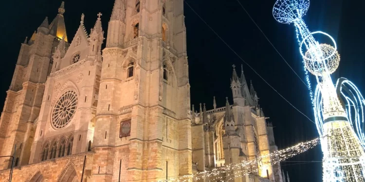 Catedral de León en Navidad