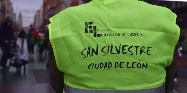 Las mejores fotos de la San Silvestre 2023 en León 1