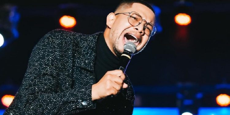 Un popular cantante de 30 años fallece durante un concierto 1