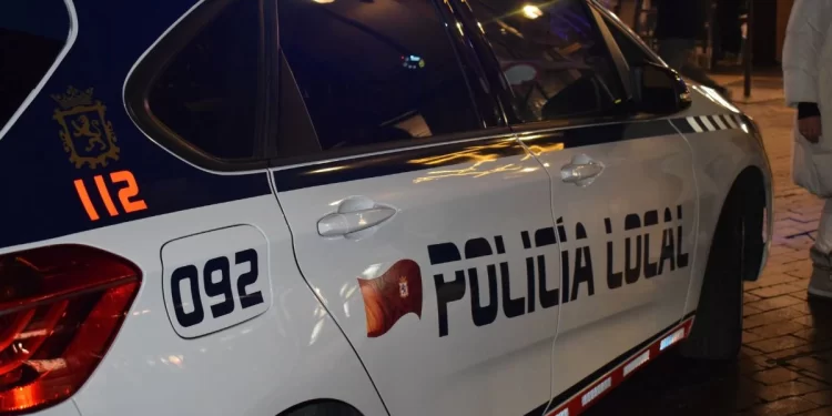 Coche de la Policía Local en León