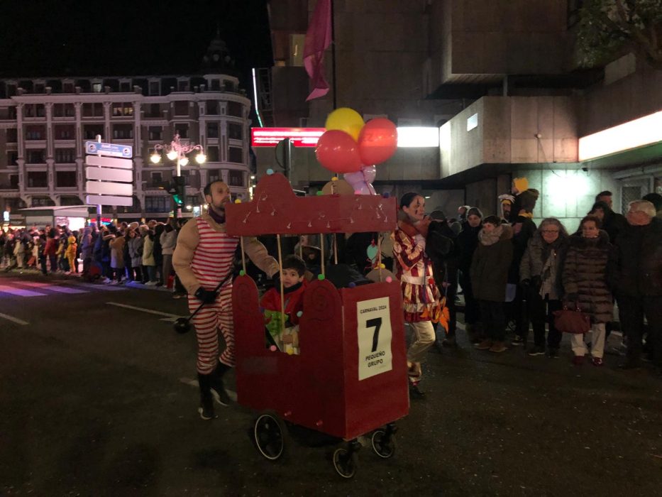 Las mejores imágenes del desfile de Carnaval en León 2024 34