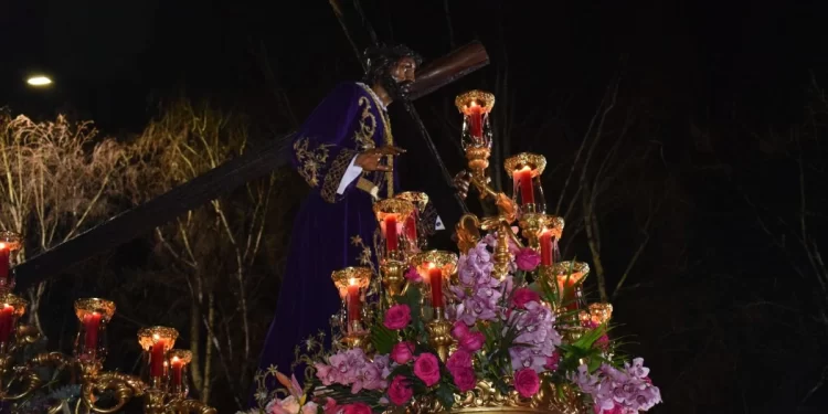 Recorridos y horarios de las procesiones del Viernes Santo en León 1
