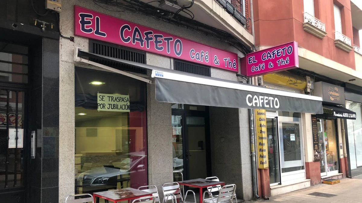 Se traspasa este céntrico bar de León por 14.000 euros 1