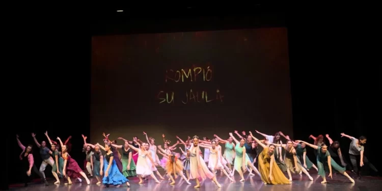 Las mejores imágenes de la celebración del Día de la Danza en León 1