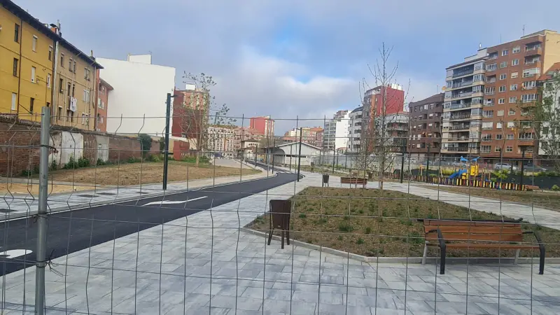 A punto de abrir la nueva calle del centro de León 4
