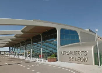 Los destinos para viajar este verano en avión desde León 2