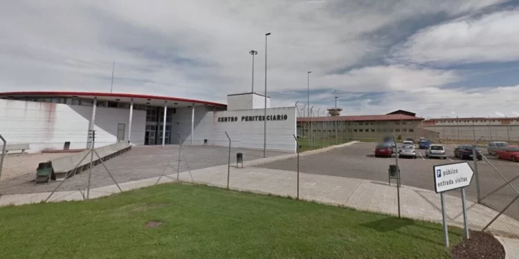 Licitado el contrato de mantenimiento de la cárcel de León 1