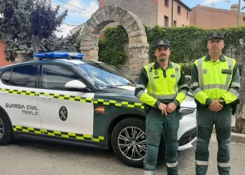 socorren peregrino estadounidense que hacia el camino de Santiago Compostela