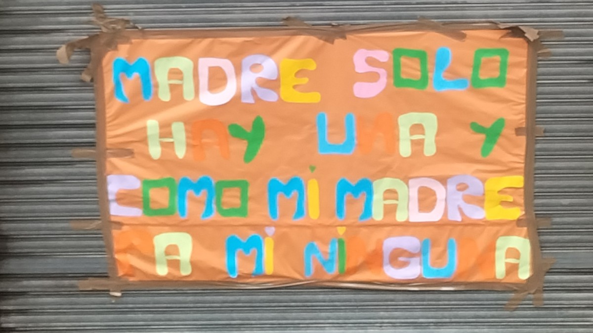 La genial felicitación de un leonés a su madre 1