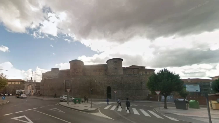 Se modifica desde mañana el acceso al casco histórico de León 1