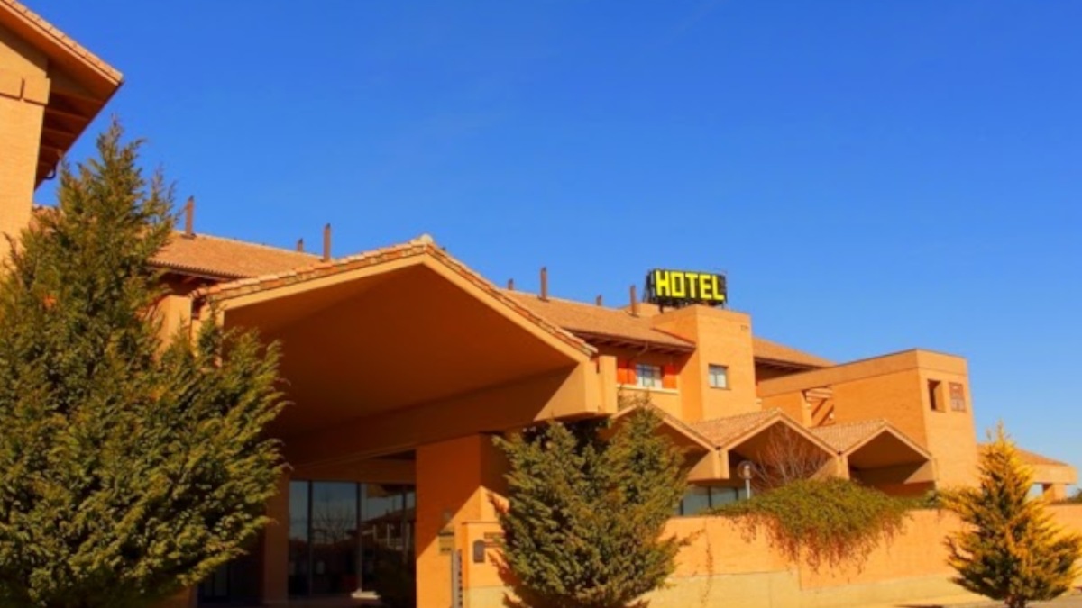 El hotel que vuelve abrir en el Camino en León 1