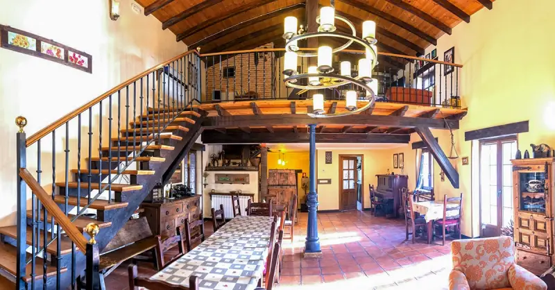 Se vende un precioso molino que es casa rural en León 1