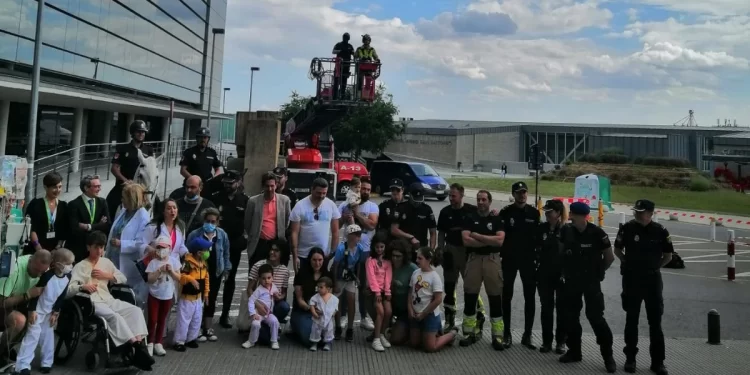 Visita especial a los niños ingresados en el Hospital de León 1