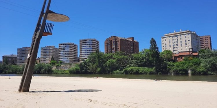 Playa urbana de éxito