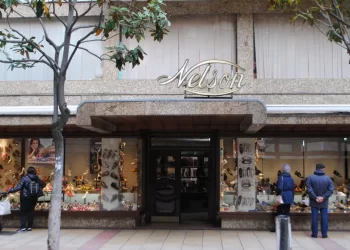 Tienda de León