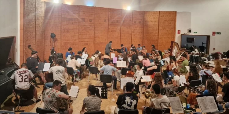 El Auditorio de León sonará hoy al ritmo de "Las mil y una noches" 1