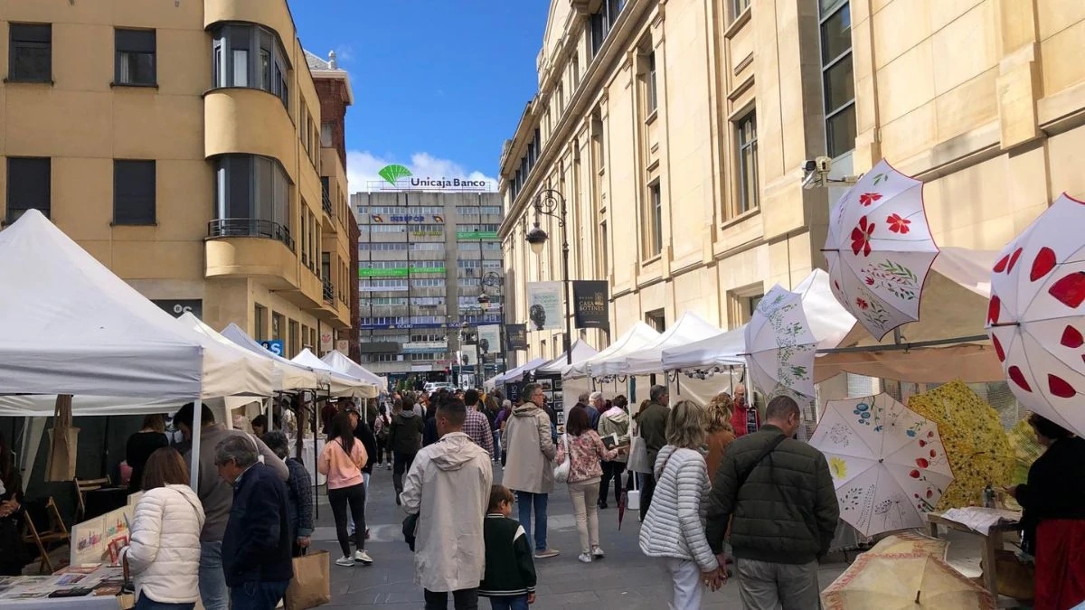 León vuelve al siglo XIX en la Feria Modernista 7