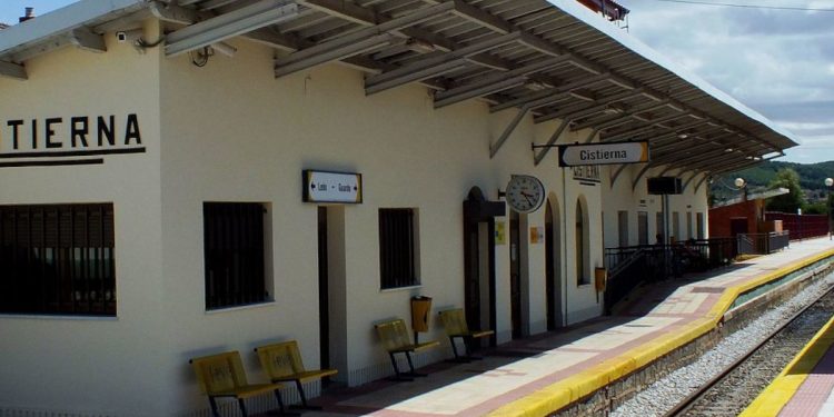 La estación de tren de Cistierna