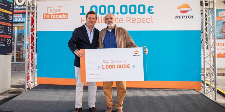 Repsol entrega un millón de euros