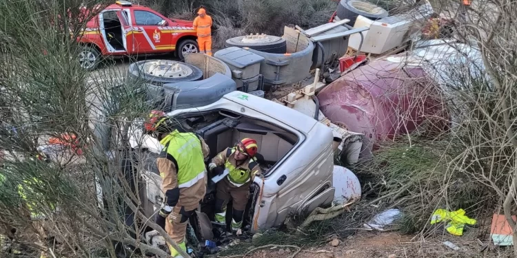 6 horas de rescate tras un trágico accidente en Mansilla de las Mulas 1