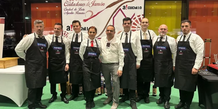 Estos son los ganadores del concurso nacional de Cortadores de Jamón Ciudad de León 1