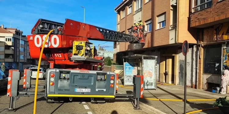 Se declara un incendio en una vivienda 1