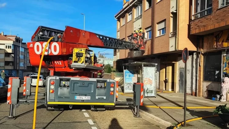 Se declara un incendio en una vivienda 1