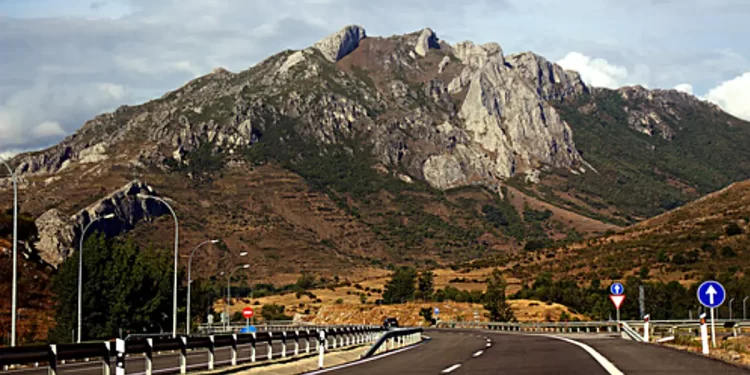 Carretera León-Asturias