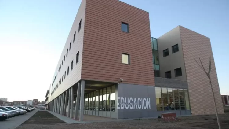 Plazas de educación en León