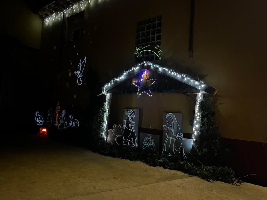 La ilusión y dedicación en una gran casa de Navidad 5