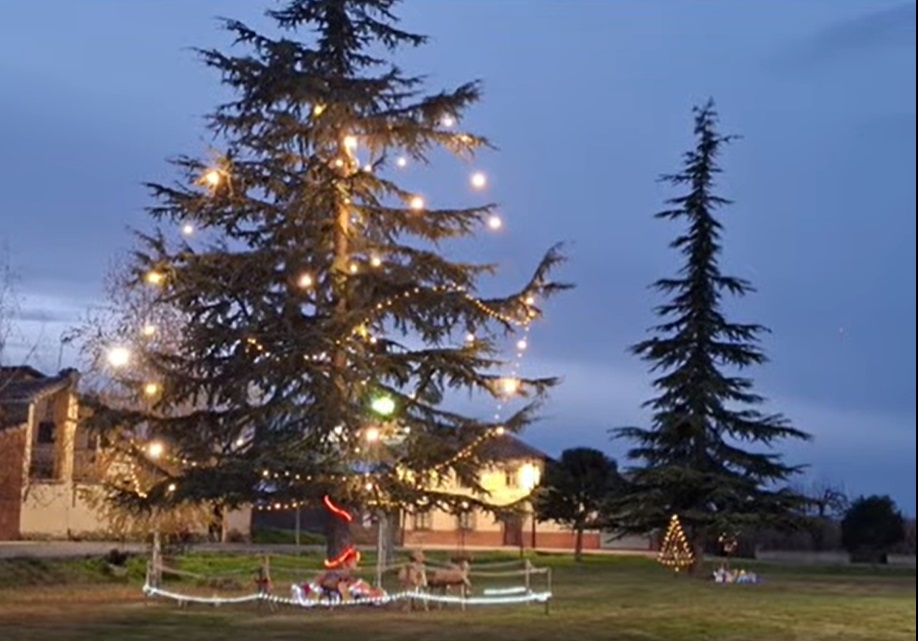 Un pueblo que sorprende con su gran Navidad 1