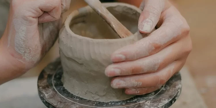 El nuevo taller de León donde "meterte" en el barro 1