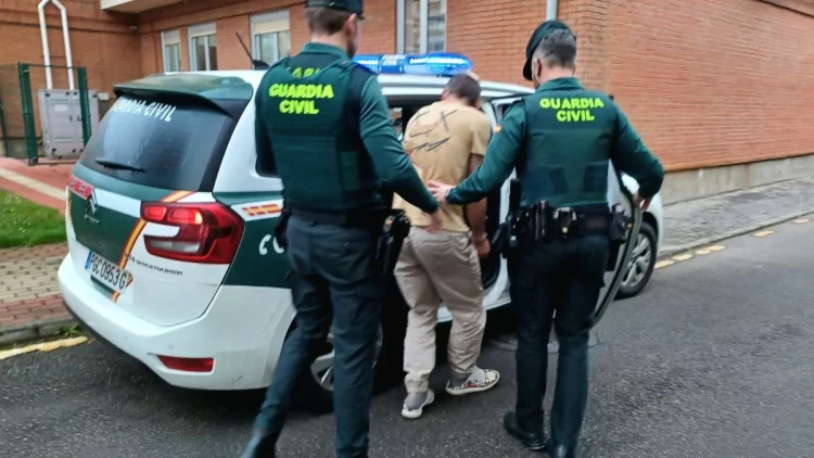 Detenido el famoso taxista leonés de la discordia 3