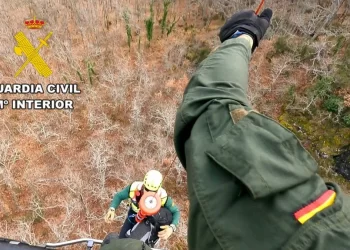 Rescatado un senderista en el pico leonés Fontañán 7