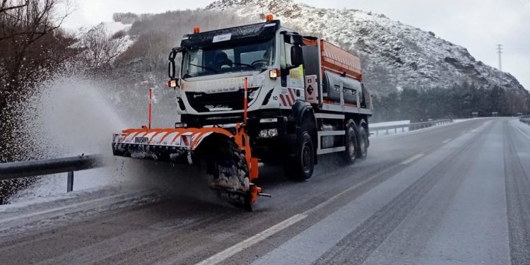 Las carreteras cortadas por la nieve