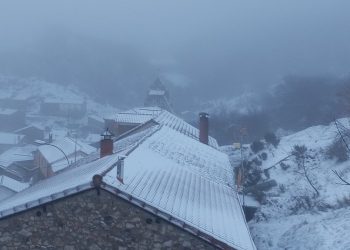 El pueblo de León incomunicado por la nieve